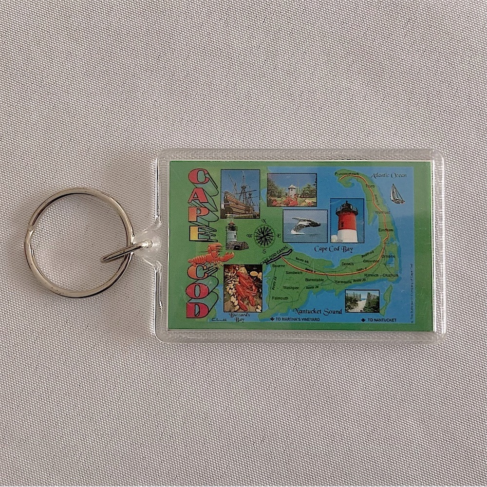 ⭐️ Vintage Map Of Cape Cod Keychain Acrylic Multicolored - Picture 2 of 5